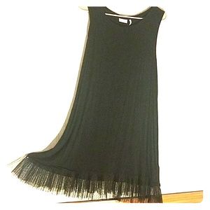 Black LOGO tank w lace